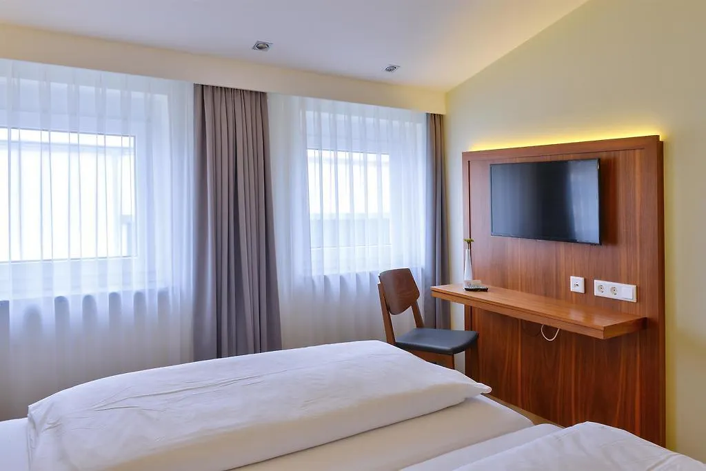 Hotel Apfelbaum Erding