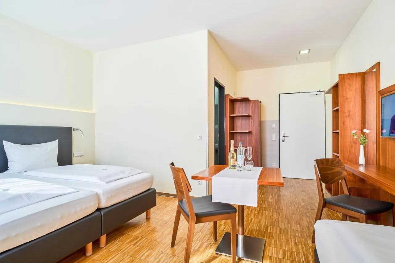 Hotel Apfelbaum Erding Germania